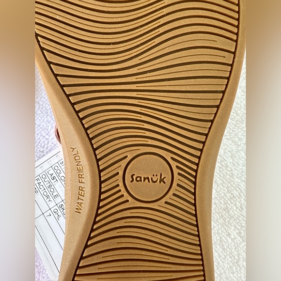Sanuk Cosmic Shores Peach Sandals Size 7 Quick Drying Water-Friendly - Picture 5 of 10